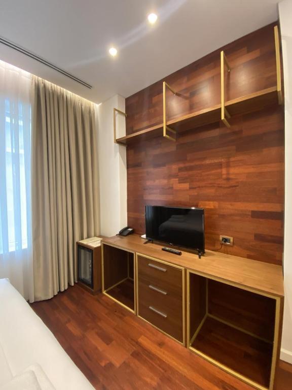 Crown Boutique Hotel Durrës 外观 照片