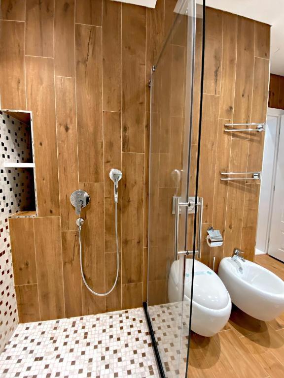 Crown Boutique Hotel Durrës 外观 照片