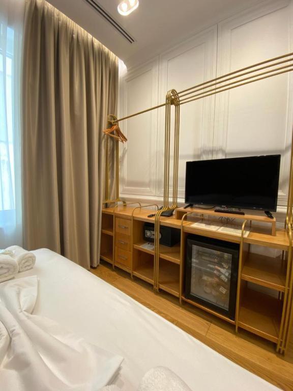 Crown Boutique Hotel Durrës 外观 照片